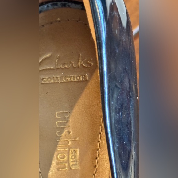 Clark’s Comfort High Heels - Picture 4 of 6